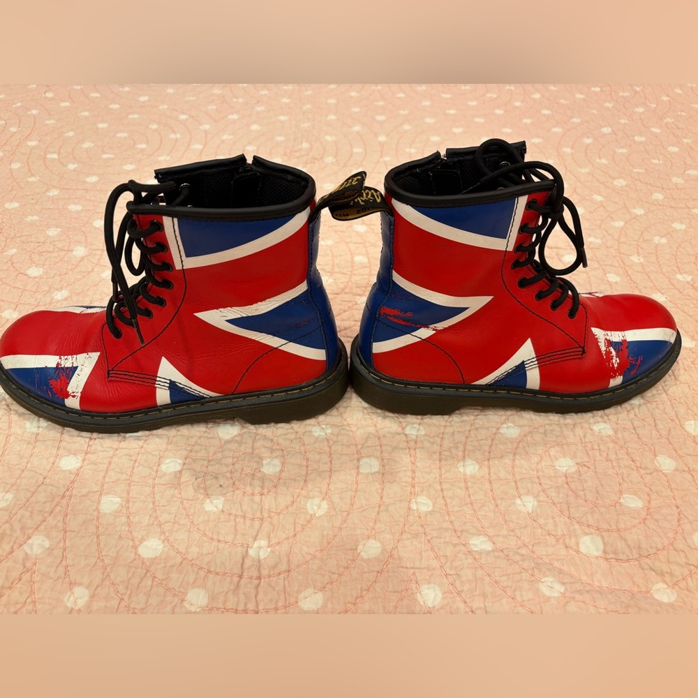 HTF UK Flag Dr. Martens Boots - Picture 4 of 6